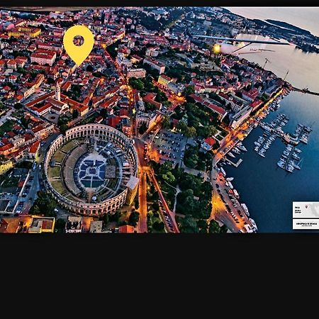 Caligula City Center Apartment Pula Exterior photo