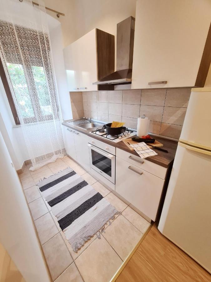 Caligula City Center Apartment Pula Exterior photo