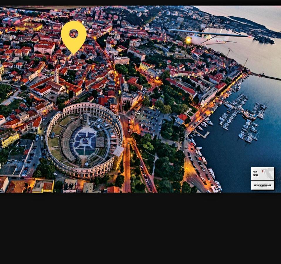 Caligula City Center Apartment Pula Exterior photo